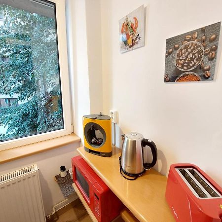 Laroka House Cosy Studio Universitate Bukarest Exteriör bild